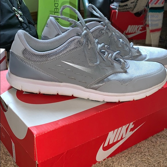 Nike Shoes - Women’s Size 8 Nike’s